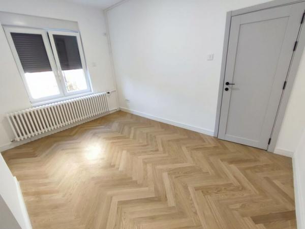 Slika 1 - Trosoban, 85m2, Kej žrtava racije Novi Sad, sa terasom