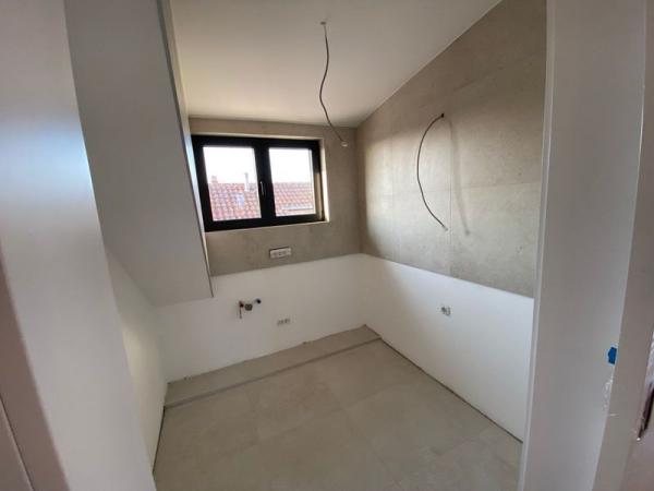 Slika 3 - Dvosoban, 57m2, Veternik Novi Sad