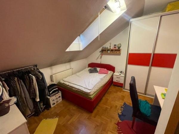 Slika 3 - Troiposoban, Bulevar oslobođenja Novi Sad, sa terasom, ima lift