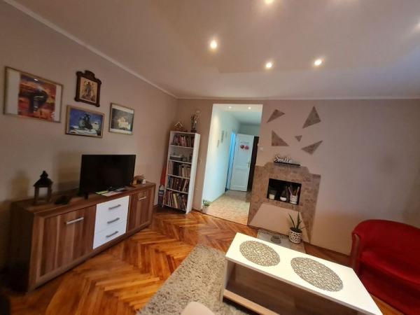 Slika 2 - Predstavljamo Vam odličan dvosoban stan na Staroj Detelinari 