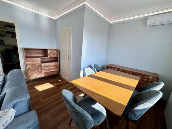 Slika 4 - Dvoiposoban, 66m2, Novi Sad centar Novi Sad, sa terasom, ima lift