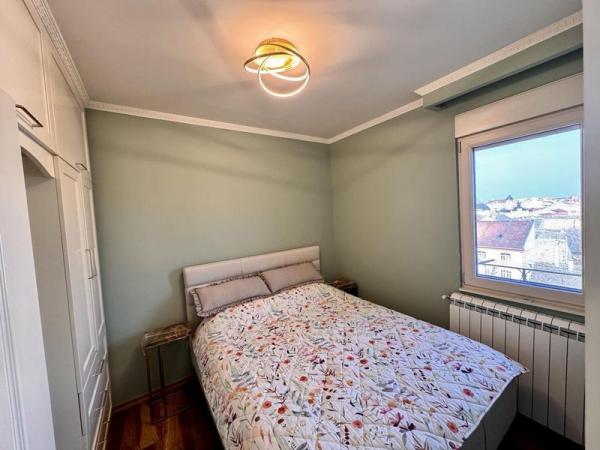 Slika 6 - Dvoiposoban, 66m2, Novi Sad centar Novi Sad, sa terasom, ima lift