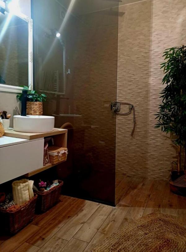 Slika 1 - Četvorosoban 96m LUX namesten Novi Sad, Telep PRODAJE SE