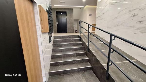 Slika 4 - Luksuzan dvosoban stan u Cara Dušana! Šifra: 543315