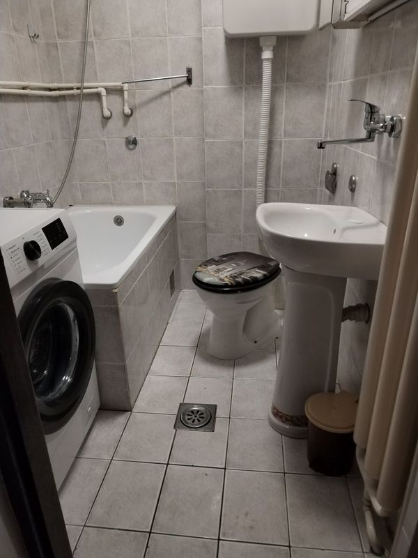 Slika 11 - Cetvorosoban stan na Limanu 1