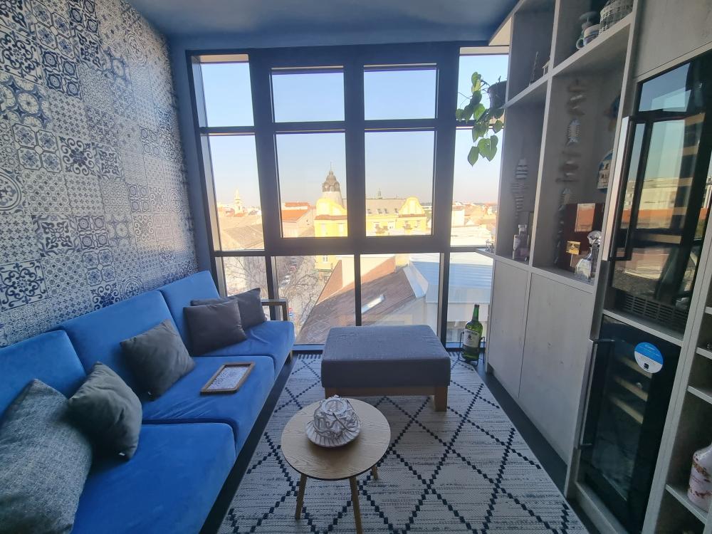 Slika 8 - Četvorosoban, 132m2, Novi Sad centar Novi Sad