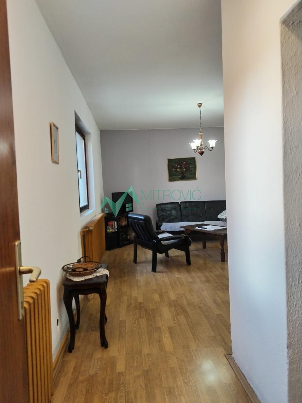 Slika 5 - Novi Sad, Banatić, dvosoban stan u prizemlju kuće