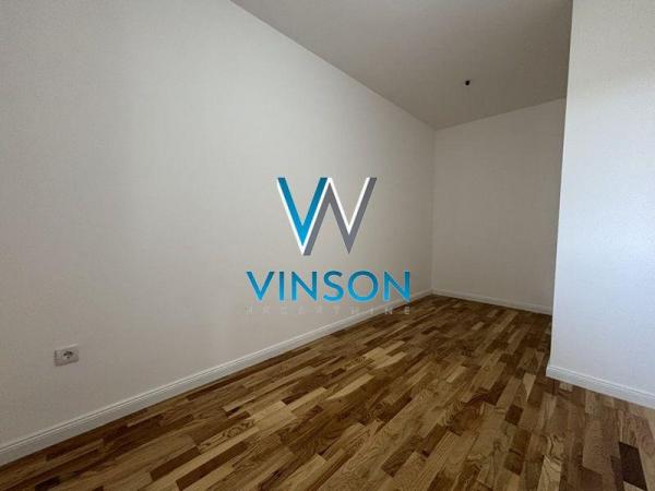 Slika 4 - Petrovaradin - Uknjižen jednoiposoban stan ID#1000972