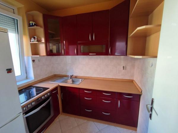 Slika 6 - Grbavica-namešten 1/1-dogovor