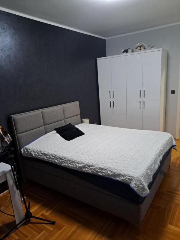 Slika 5 - Dvoiposoban stan na Bulevaru Evrope