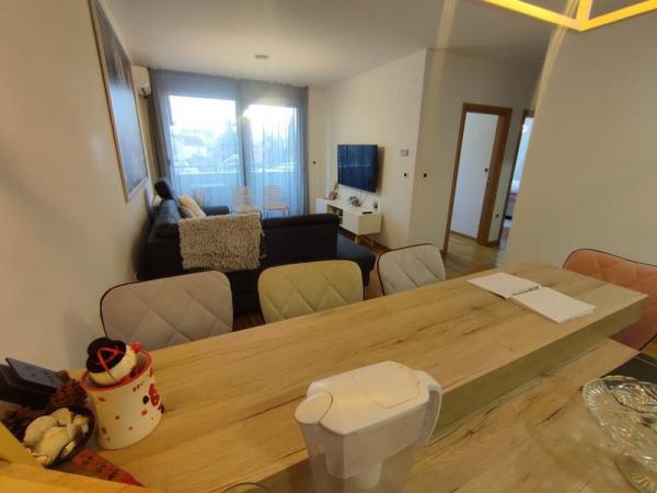 Slika 2 - Dvoiposoban stan na Bulevaru Patrijarha Pavla