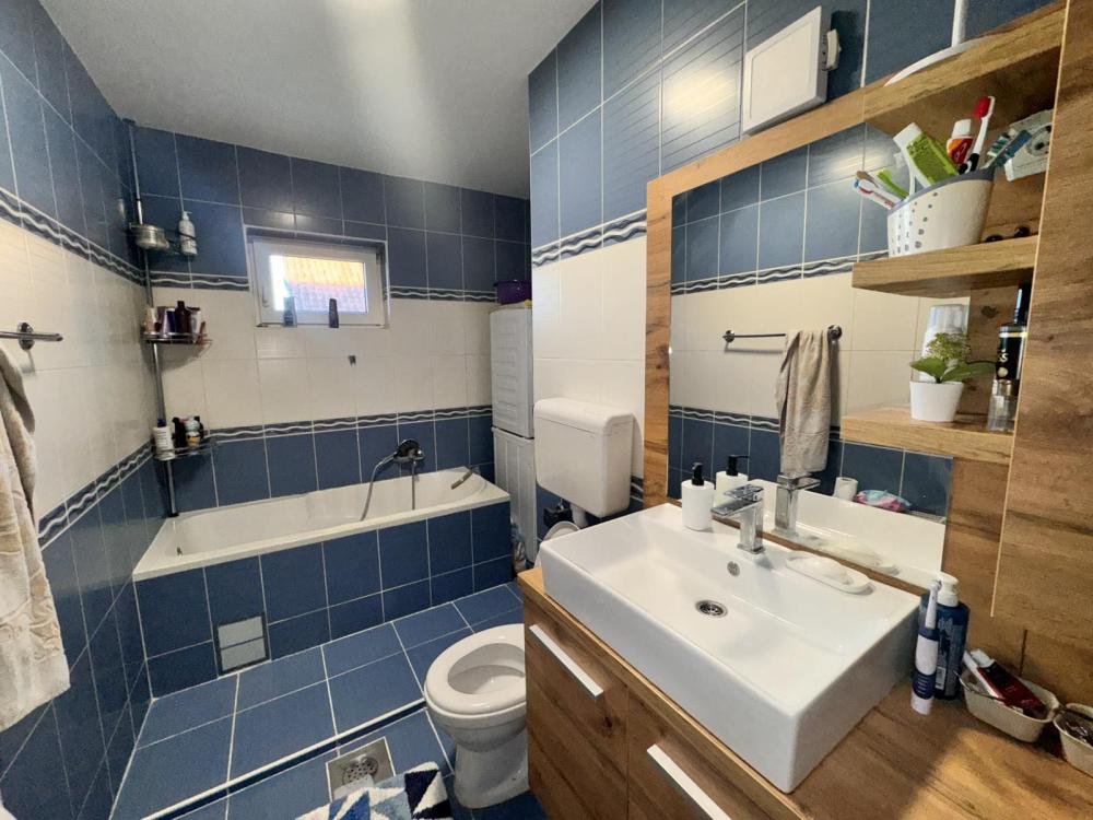 Slika 7 - Fenomenalan sa tri spavaće sobe, veoma svetao i komforan! 91m2