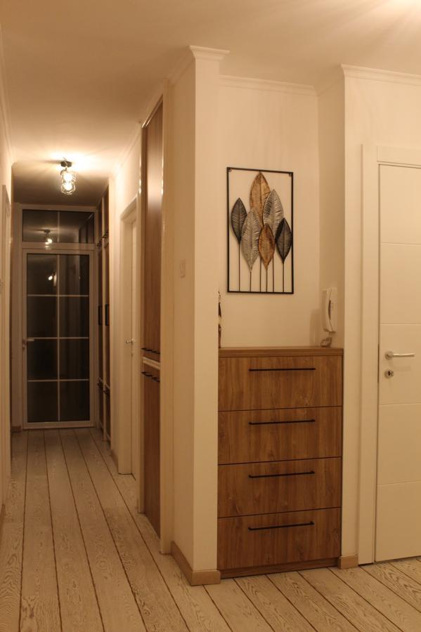 Slika 9 - Trosoban stan na Bulevaru kralja Petra I