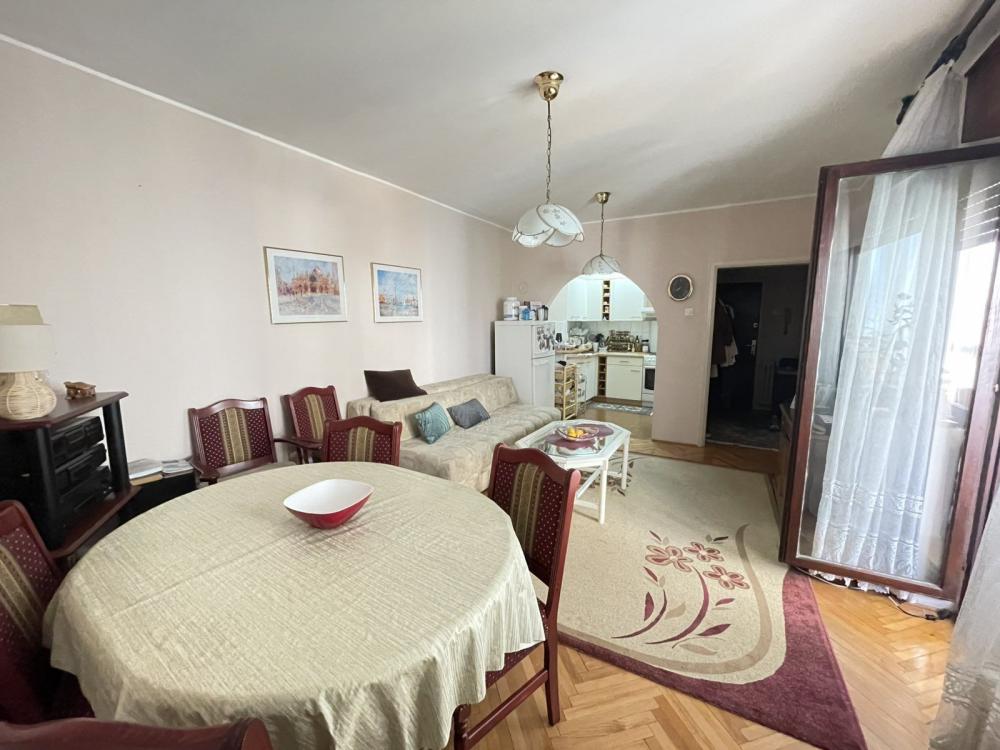 Slika 8 - Trosoban stan u Železničkoj ulici! RETKO U PONUDI - 72m2