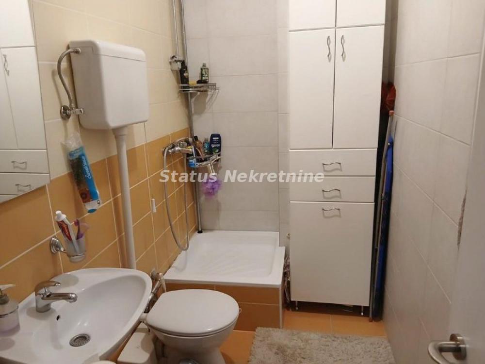 Slika 5 - Grbavica-Uknjižen Jednoiposoban stan 31 m2 u suterenu-065/385 8880