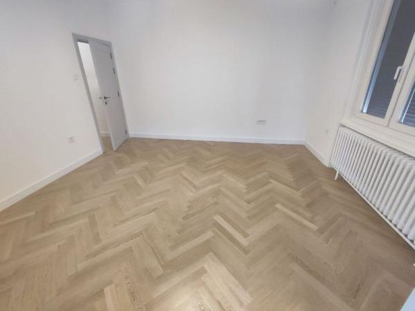 Slika 11 - Izuzetan stan na Keju! Luks! 