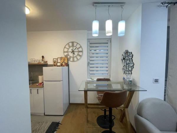 Slika 2 - Savrsena garsonjera na top poziciji! 