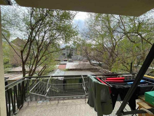 Slika 2 - Odlican dvosoban stan na Keju! 