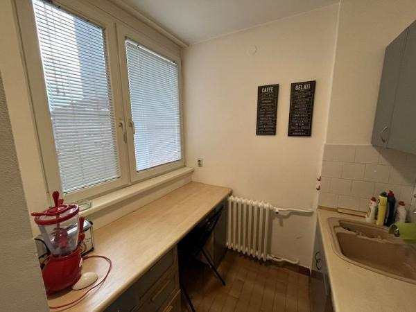 Slika 0 - Trosoban, 7m2, Liman 1 Novi Sad, sa terasom, ima lift