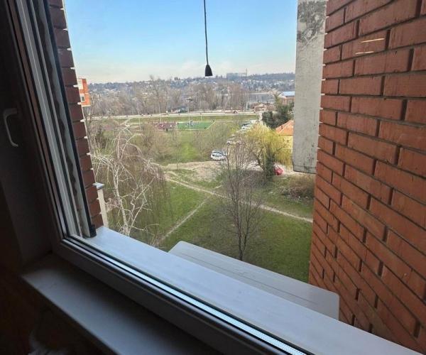 Slika 7 - Trosoban, 7m2, Liman 1 Novi Sad, sa terasom, ima lift