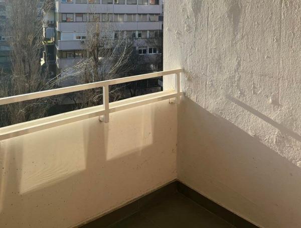 Slika 9 - Trosoban, 7m2, Liman 1 Novi Sad, sa terasom, ima lift