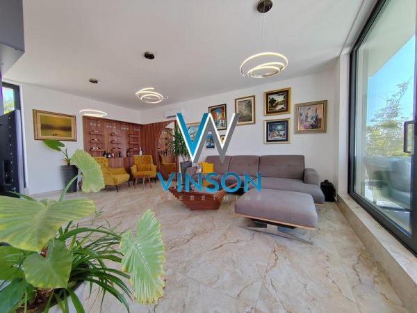 Glavna slika -Sremska Kamenica - Luksuzan petosoban tripleks stan ID#1000911