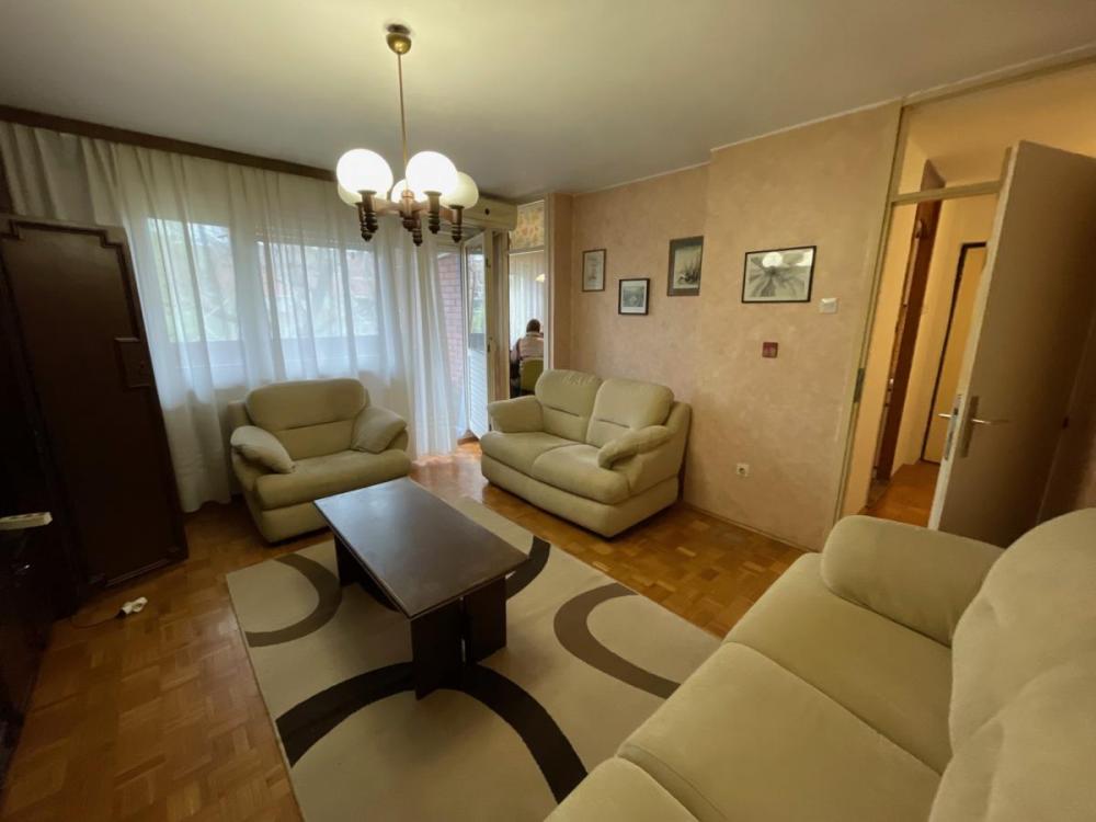 Slika 3 - Dvosoban stan 51m Novo Naselje Bate Brkića