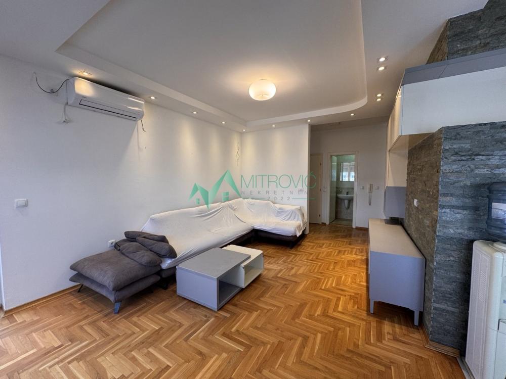 Slika 1 - Penthaus na prodaju – 119 m² – Sajmište 