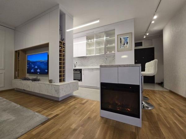 Slika 2 - TRoiposoban stan na Podbari