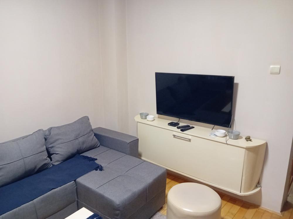 Slika 4 - Tatarsko brdo,Jelene Lozanoc