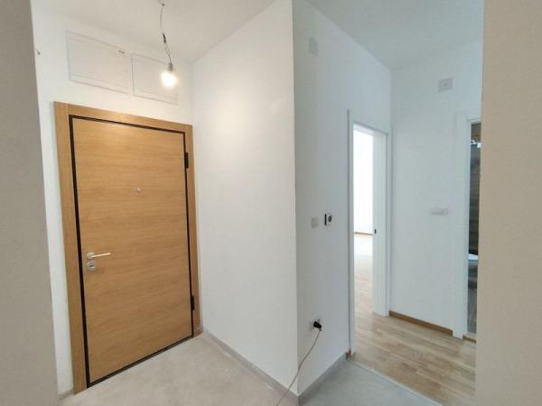 Slika 9 - Penthouse, izuzetan stan, PDV, garažna mesta, prelepa terasa, Bulevar! š. 546516