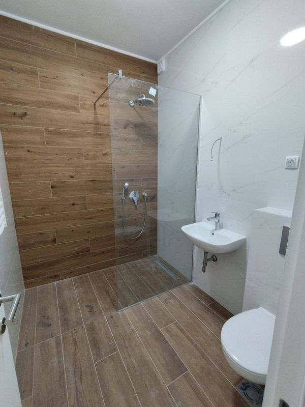 Slika 8 - Penthouse, izuzetan stan, PDV, garažna mesta, prelepa terasa, Bulevar! š. 546516