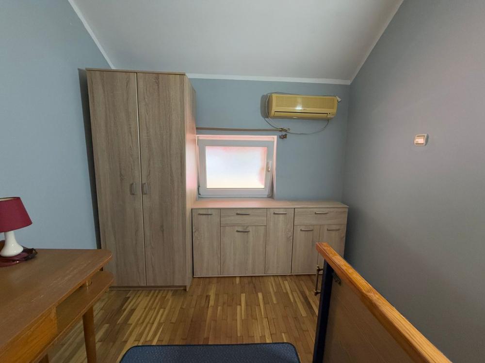 Slika 4 - Interesantan dvorišni duplex.