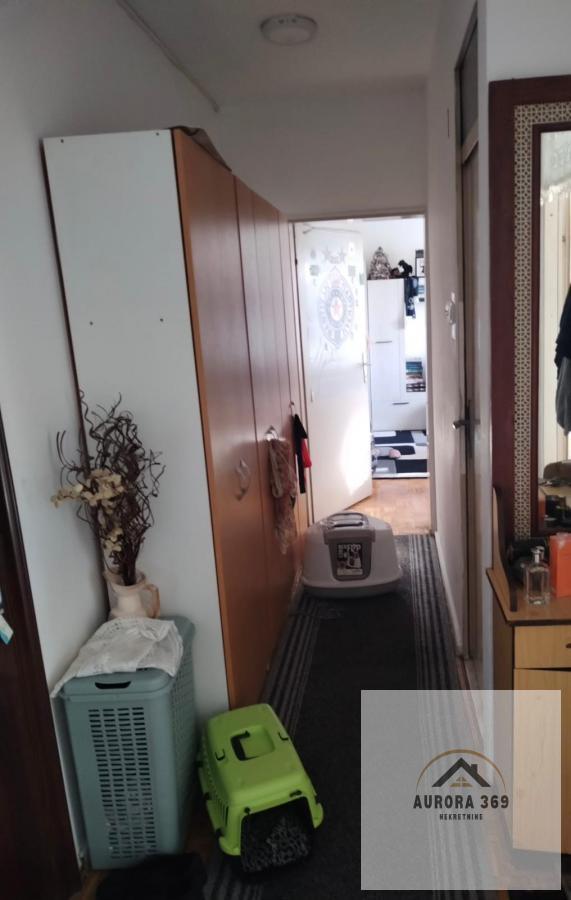 Slika 8 - NOVI SAD, PETROVARADIN-BLOK, DVOIPOSOBAN, 63m2