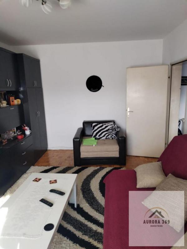 Slika 5 - NOVI SAD, PETROVARADIN-BLOK, DVOIPOSOBAN, 63m2