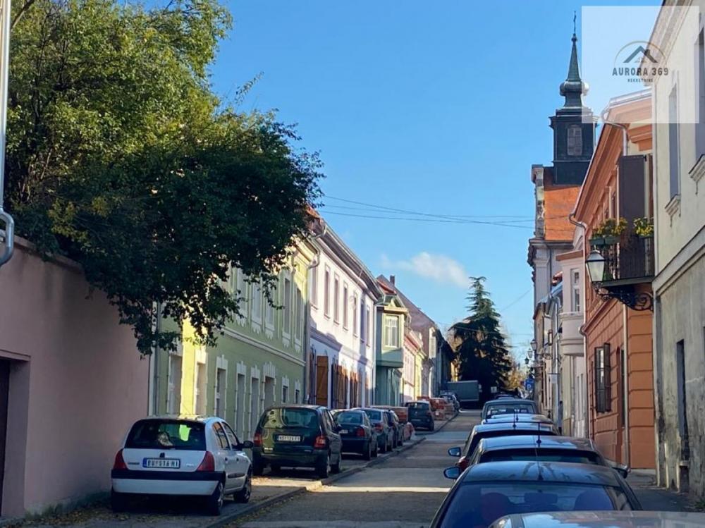 Slika 7 - TROSOBAN STAN U GRADIĆU, NOVI SAD, PETROVARADIN