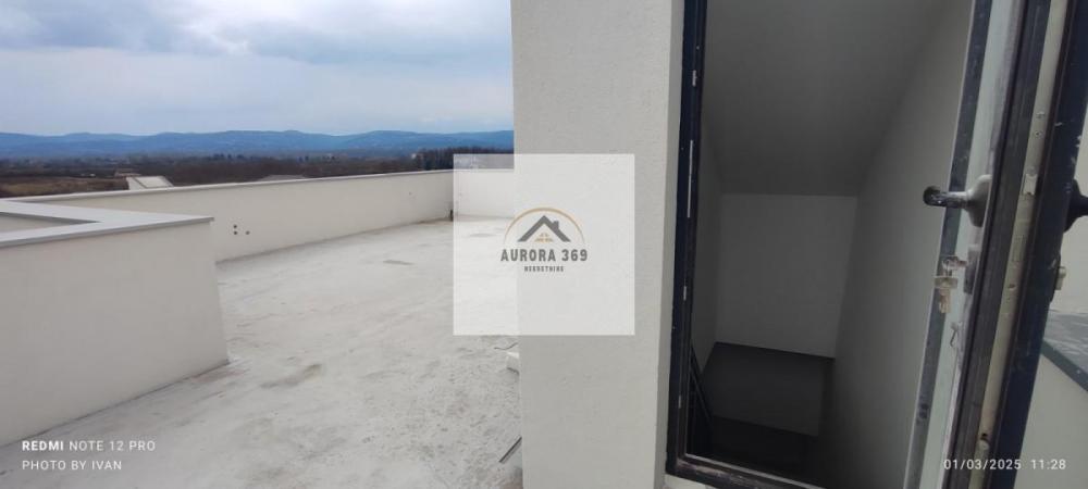 Slika 10 - NOVI SAD-TROSOBAN -GRATIS TERASA 55m2- NOVOGRADNJA -IMA  POVRAT PDV