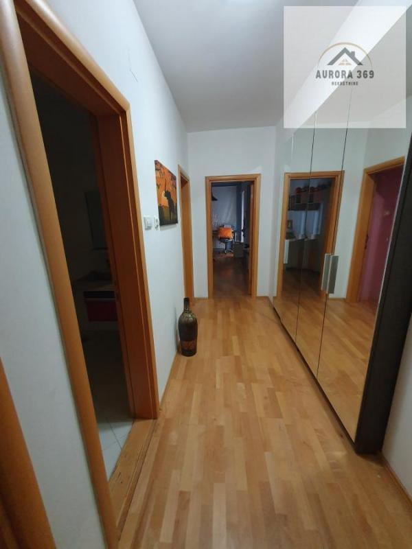 Slika 6 - FENOMENALNA PRILIKA, ČETVOROSOBAN, NOVI SAD, BULEVAR OSLOBOĐENJA, 134m2