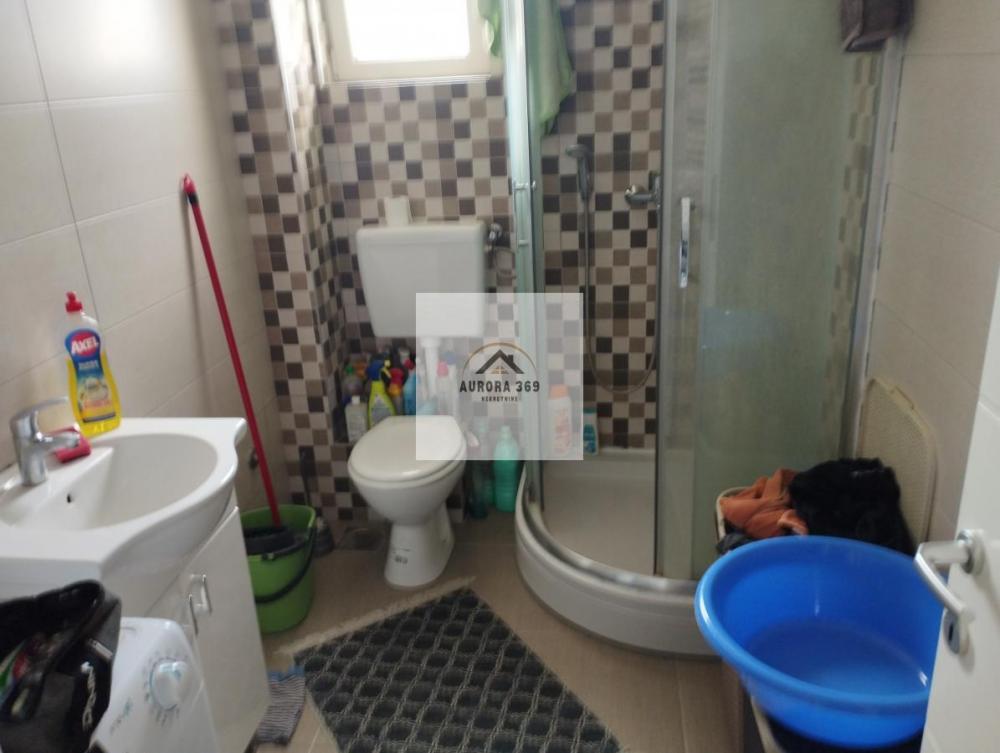 Slika 9 - NOVI SAD - NOVIJI DVOSOBAN STAN - USELJIVO