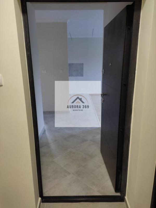 Slika 4 - NOVI SAD - NOVIJI DVOSOBAN STAN - USELJIVO