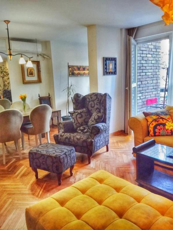 Slika 3 - Trosoban stan na Limanu 4