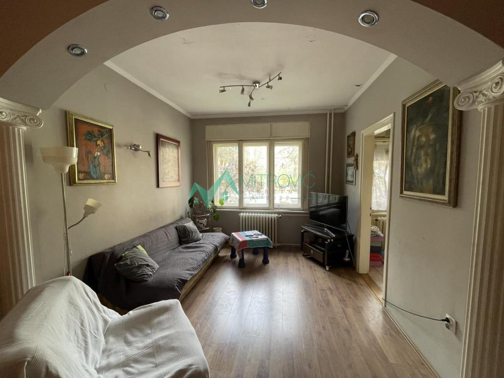 Glavna slika -Novi Sad, CENTAR (Kej) - Dvoiposoban stan 58m2 