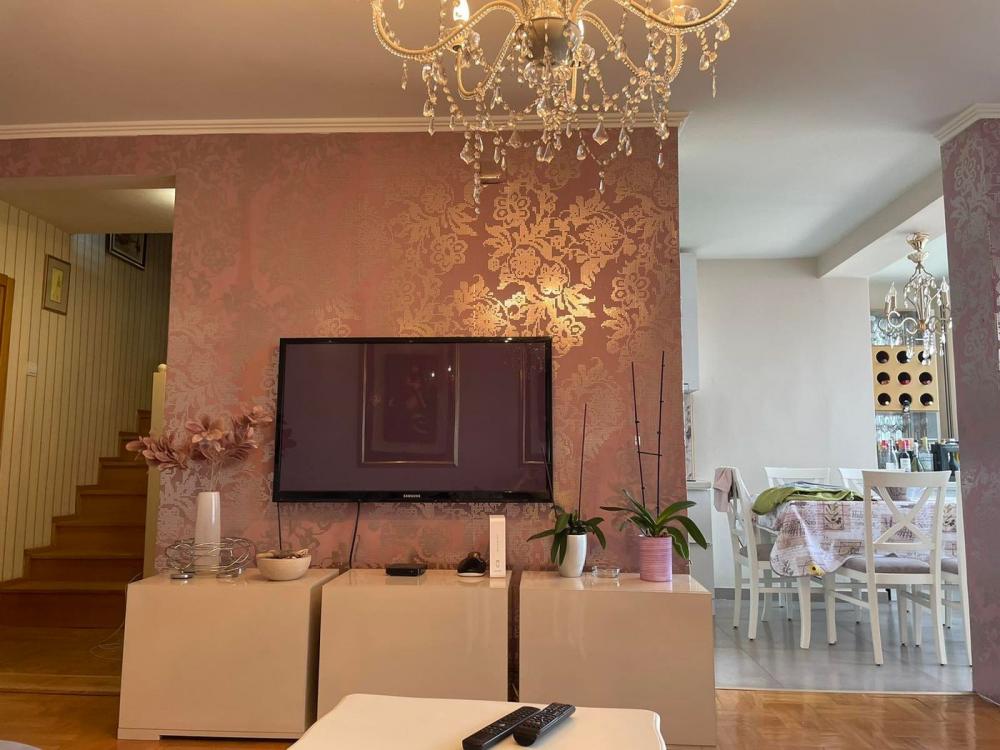 Slika 3 - Izuzetan stan u Cara Dušana!