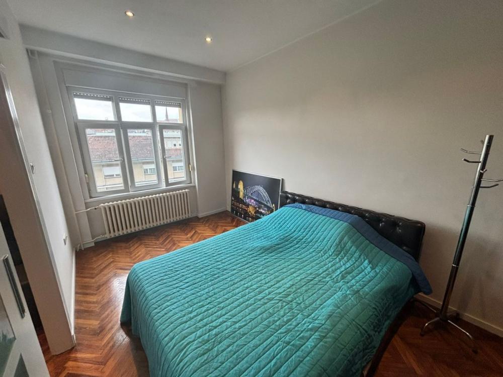 Slika 4 - Dvoiposoban, 63m2, Novi Sad centar Novi Sad, sa terasom, ima lift