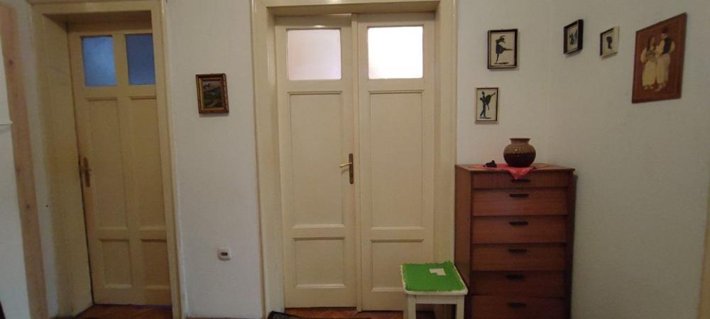 Slika 8 - Salonac u CENTRU grada, 102m2, Prvi sprat