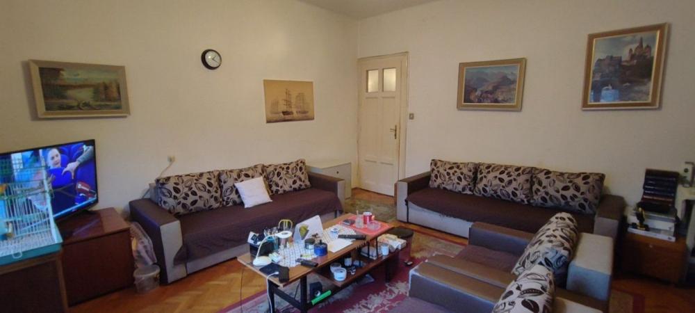 Slika 10 - Salonac u CENTRU grada, 102m2, Prvi sprat