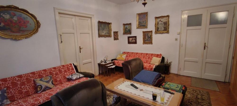 Slika 5 - Salonac u CENTRU grada, 102m2, Prvi sprat