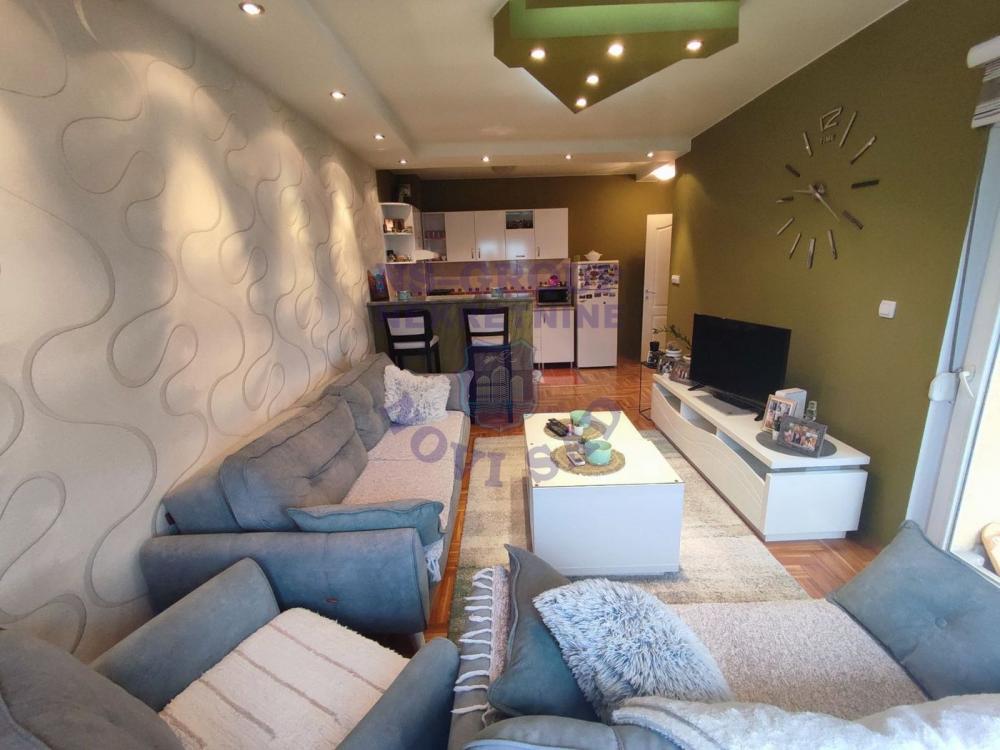 Slika 6 - Dvoiposoban stan na Somborskom Bulevaru