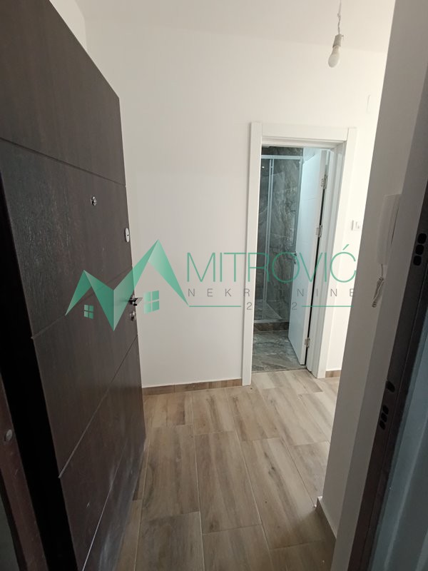 Slika 6 - Grbavica nov jednoiposoban stan ,može putem kredita za mlade! 