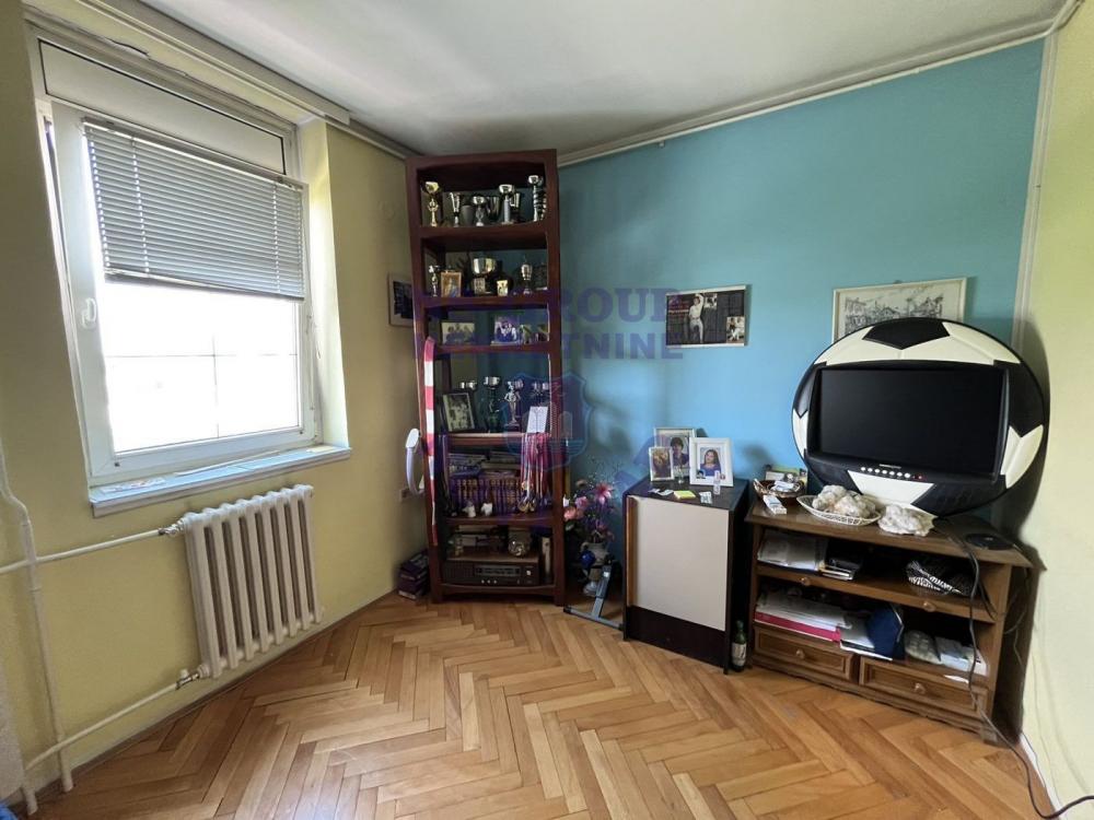 Slika 0 - Predstavljamo Vam dvosoban stan na lepoj lokaciji -59m2. Šifra: 547573